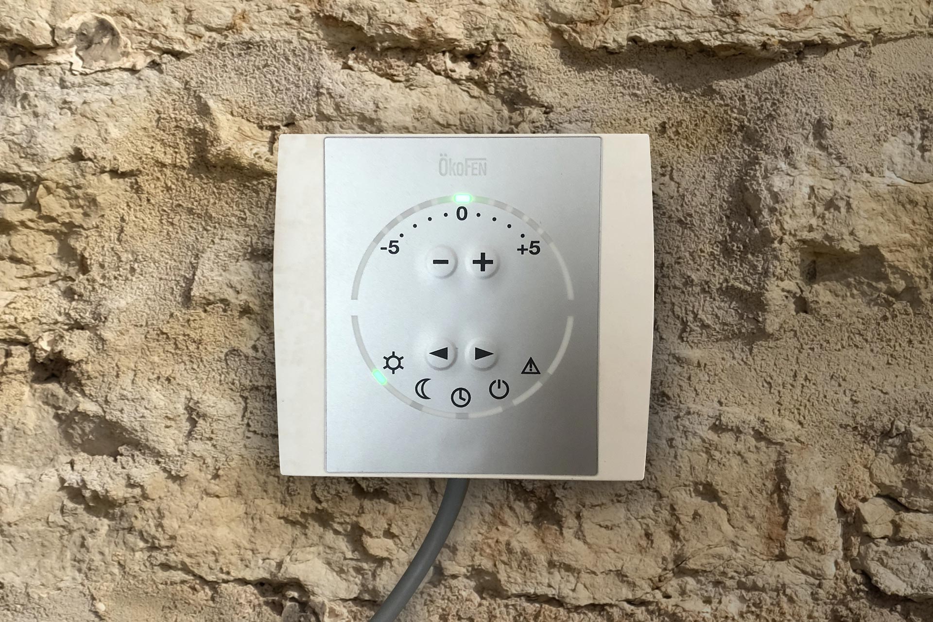 Installation d’une chaudière condensation ÖkoFEN à granulés de bois à — free download